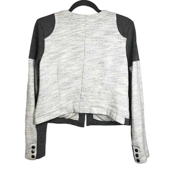 CABI gray & white blocked crop jacket blazer size medium Style 211 - Picture 4 of 8